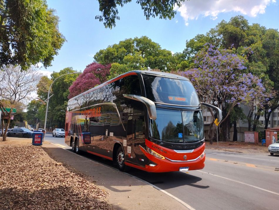 Motorcoach Software: What Operators Need Beyond Basic Fleet Tracking